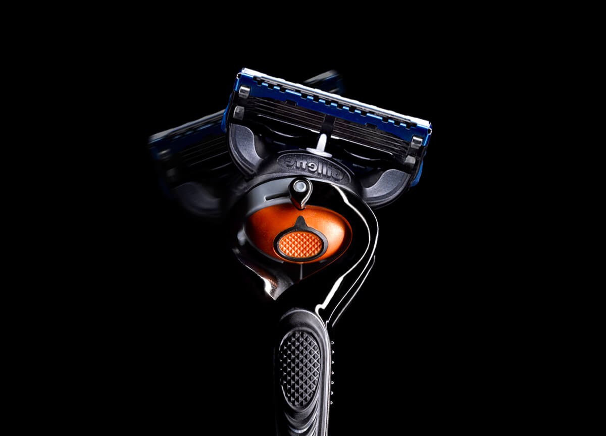 Ausgelassene Haare beim rasieren verhindern: Gillette Flexball Technologie