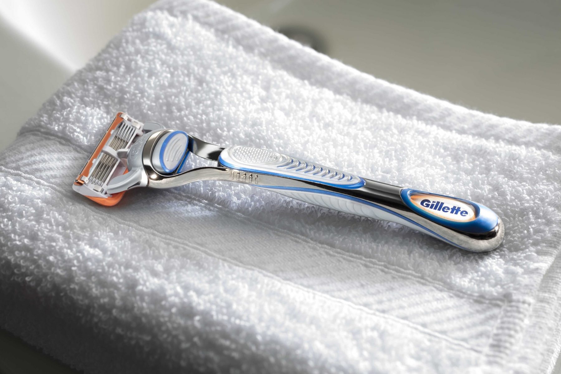 How to Clean & Care For Your Razor