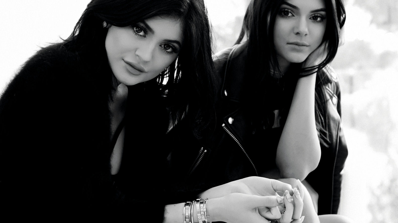 Kendall and Kylie AW16