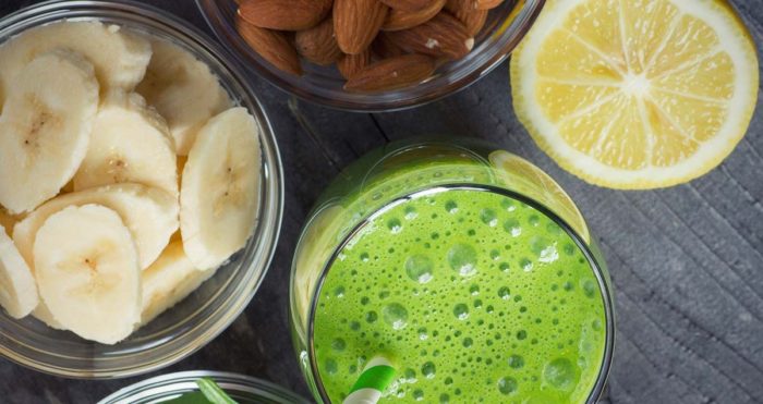 Discover our silky hair smoothie