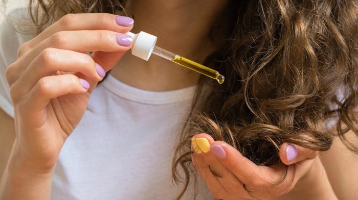 Yes you can use oils on thin hair