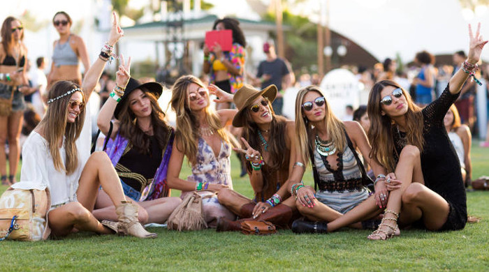 Coachella 2015 - mirrored sunglasses style