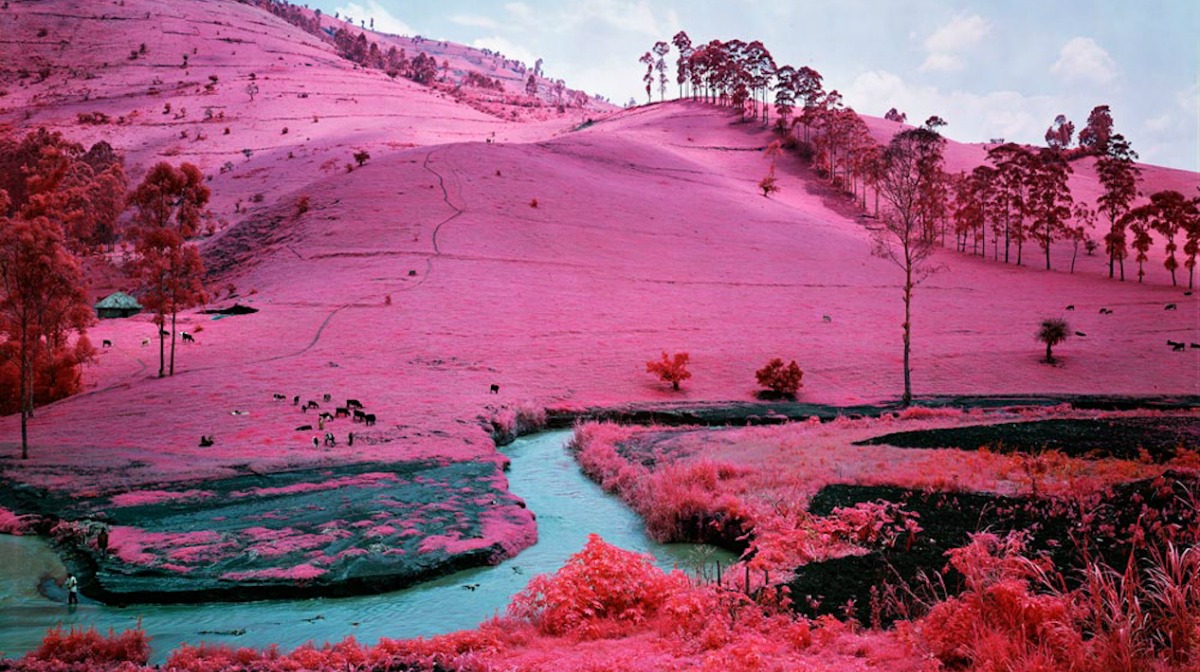 Richard Mosse リチャード・モス 写真集 BROKEN SPECTRE by Richard Mosse（リチャード・モス） 写真集