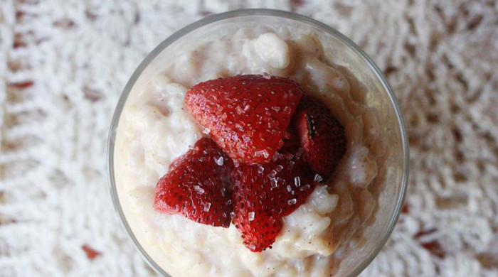 rice pudding roasted strawberries