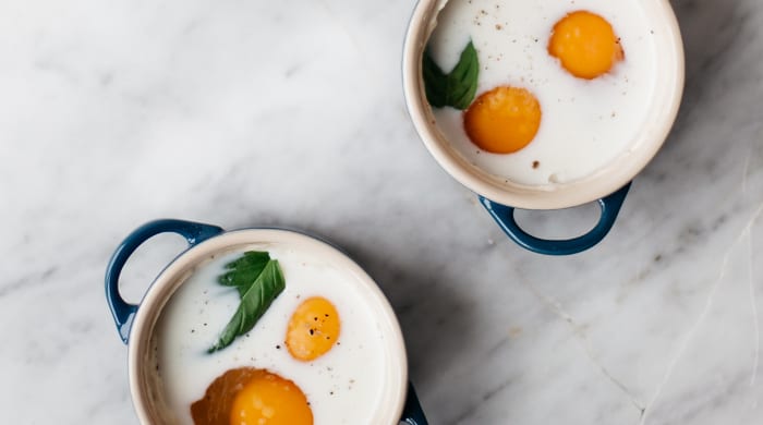 bechamel oeufs en cocotte ramekins