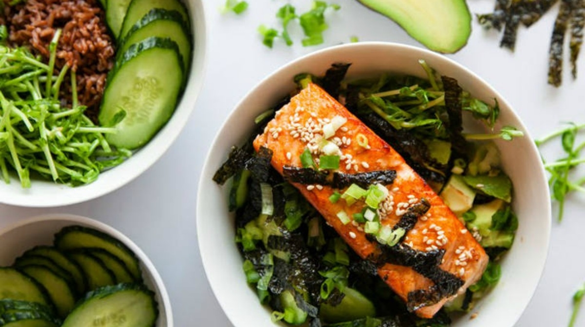 Seattle Asian Salmon Bowl | Recipe | Coggles