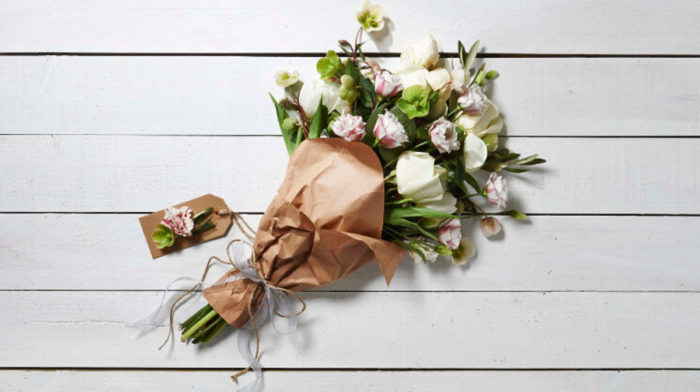 DIY Flower Gift Wrap