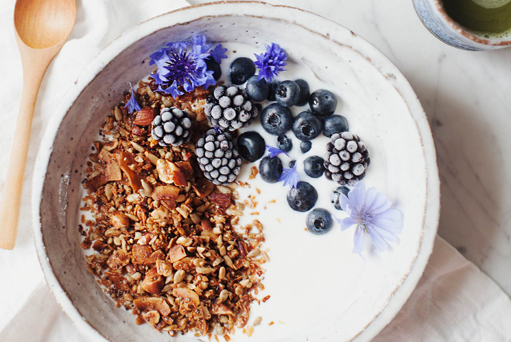 Cinnamon Grain-Free Granola Recipe | Coggles