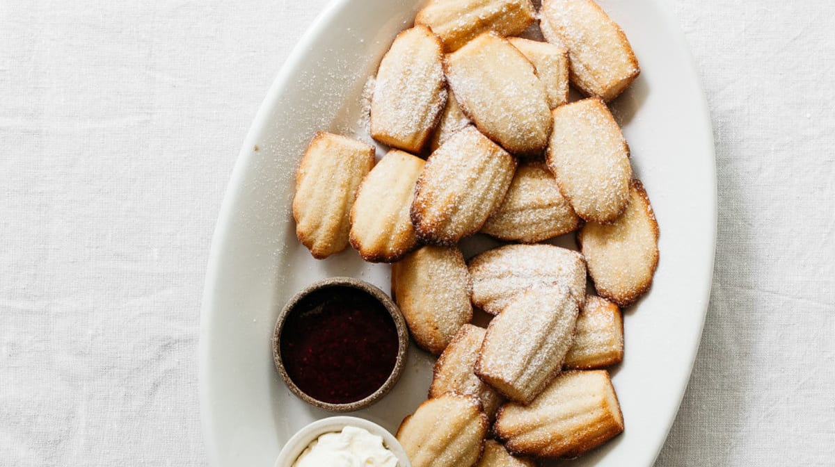 How to Make the Perfect Madeleines Coggles